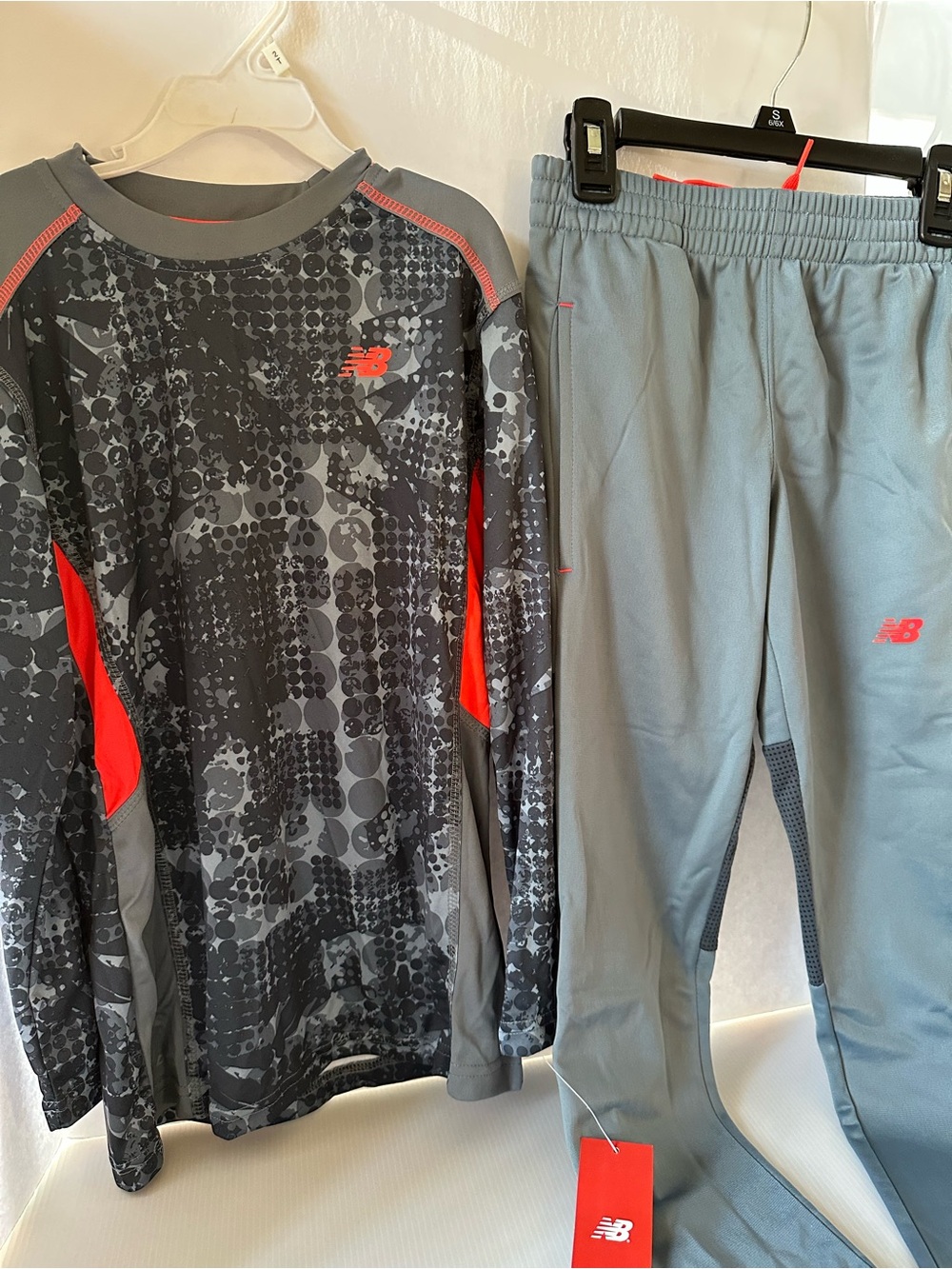 New Balance Boys Size 8 Athletic Set Shirt Pants Gray Red NWT
